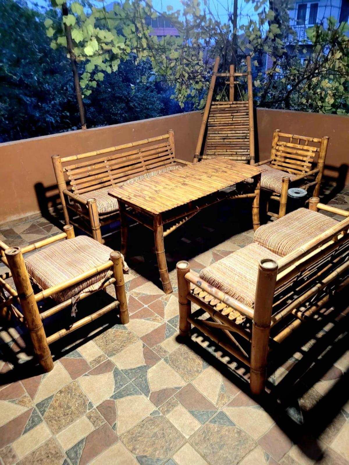 Apartament District 24